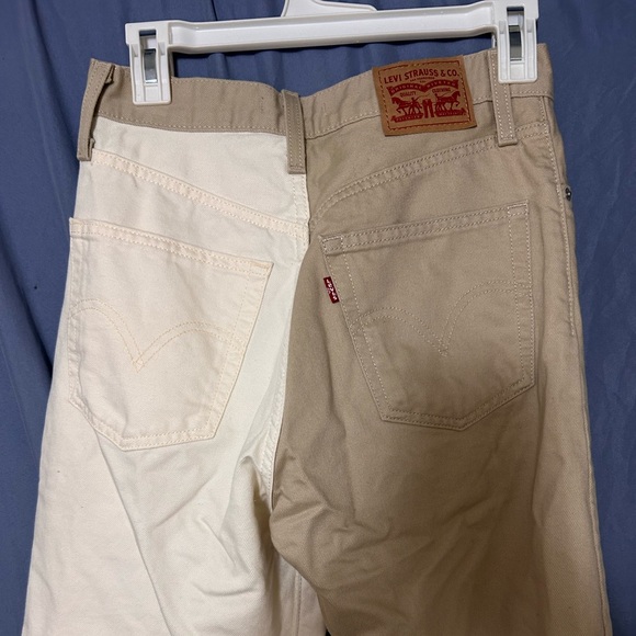 Levi Strauss Ribcage Straight Ankle Jeans Two Toned - Picture 2 of 3